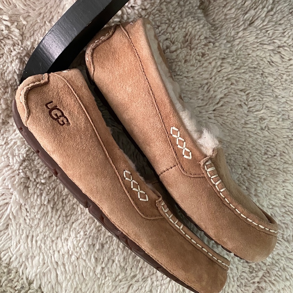 UGG Chestnut Suede Lined Moccasin Slippers - Picture 6 of 8